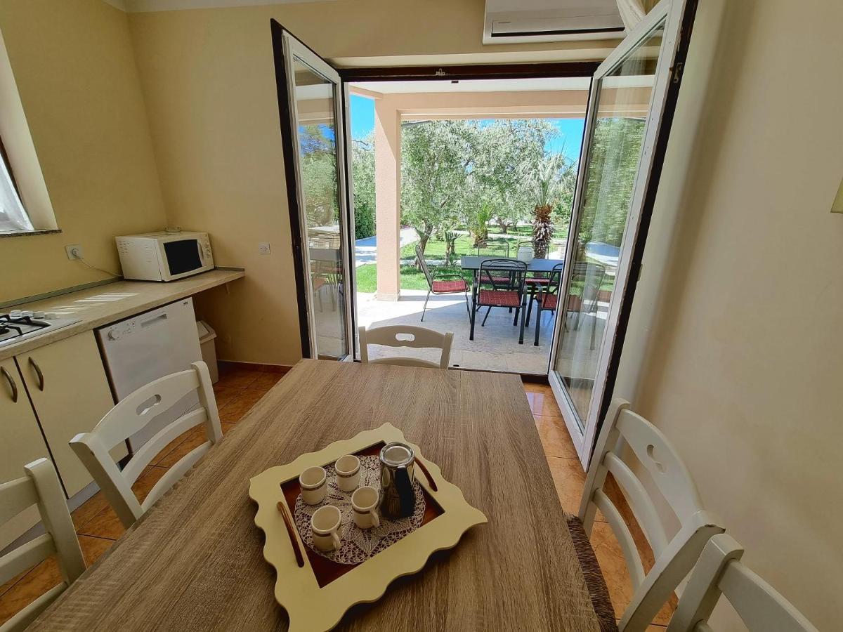 Apartments Ostrea - Ana Novalja Exterior photo